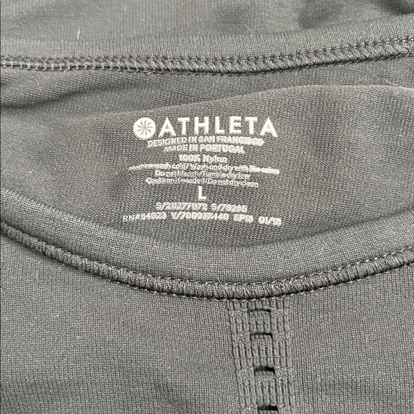 NWOT Athleta Foothill Tank in size large in Gunmetal Grey - Picture 3 of 7